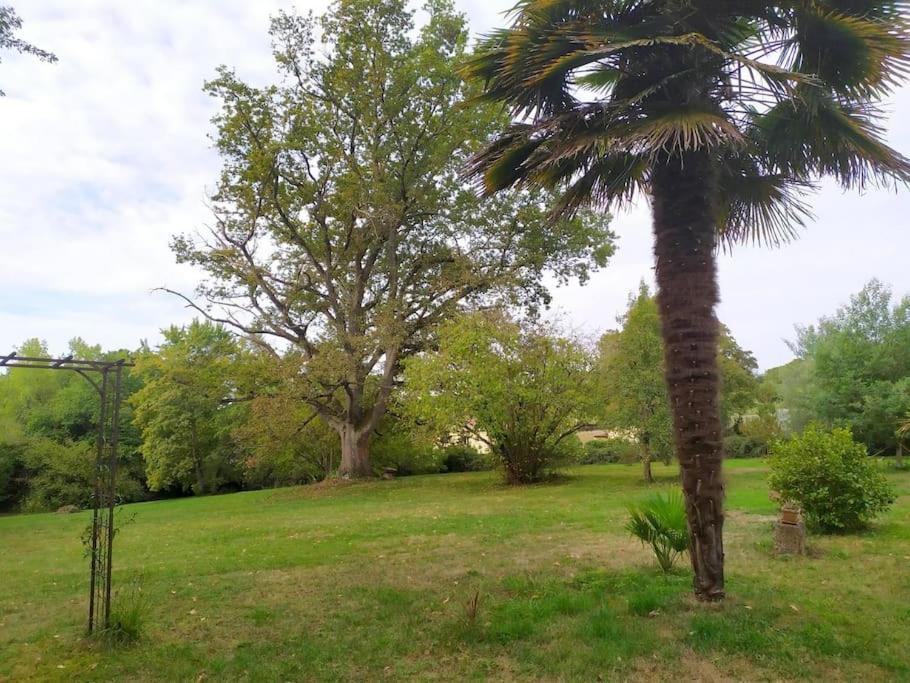 Au Chemin De Mazous Villa Laguian-Mazous Buitenkant foto