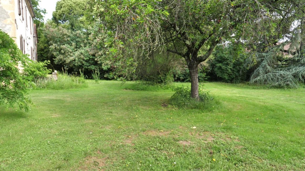 Au Chemin De Mazous Villa Laguian-Mazous Buitenkant foto